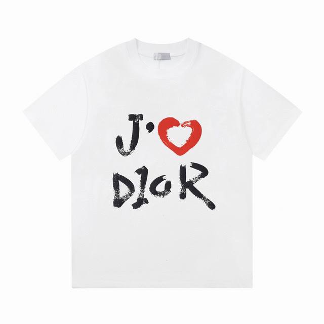 Dior迪奥 I Dior 520系列 迪奥logo手绘字母 手绘符号yyds上身炒鸡 新品印花logo大牌感十足！高端大气完美演绎，经典圆领不挑人版型上身巨显