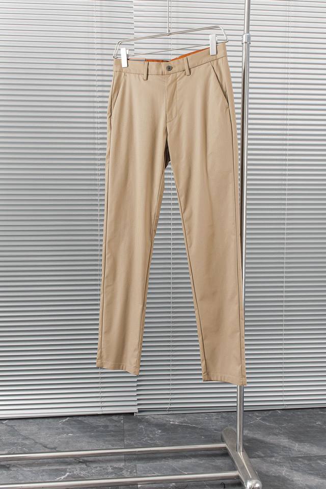 New# 杰尼亚**Zegna 24Ss春夏轻奢时尚定制休闲裤# 简洁干练的风格，精致卓越的品质男装，每款的设计点跟舒适度都能做到平衡，刚刚上线的这款官网主打单