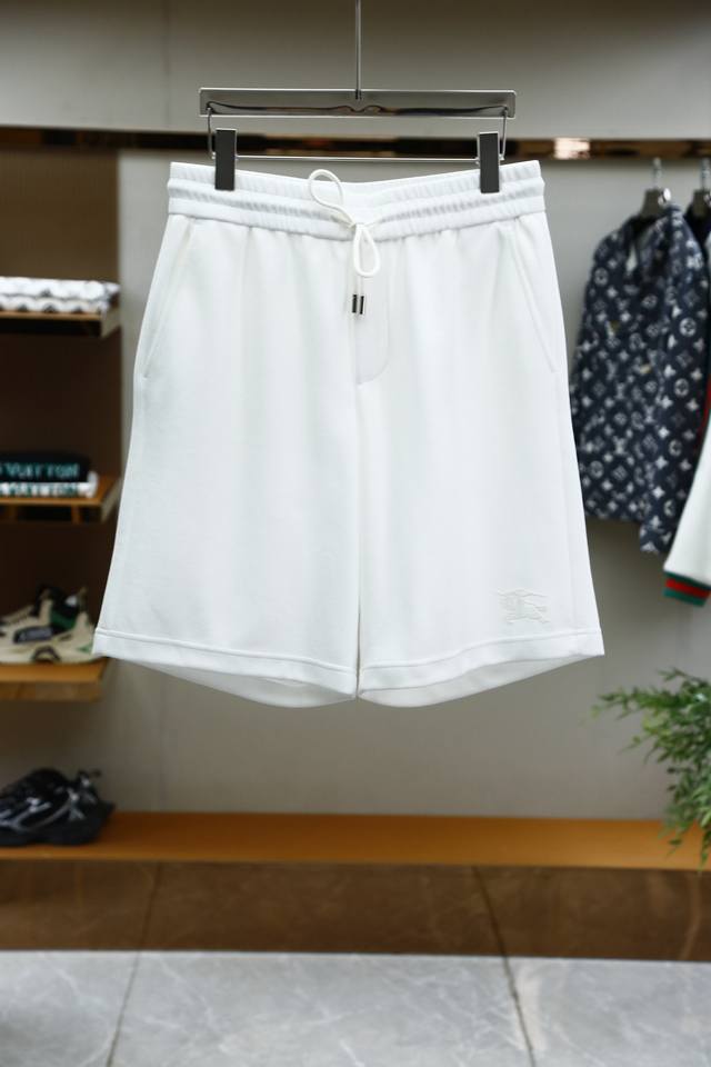 Bbr巴宝莉 高定版超级火爆款式鼓掌]2024春夏最新款短裤。顶级品质，原版定制原版双聚酯纤维面料，超薄透气干爽。品牌简约大方得体，颜色：码数:M-3Xl，隔天