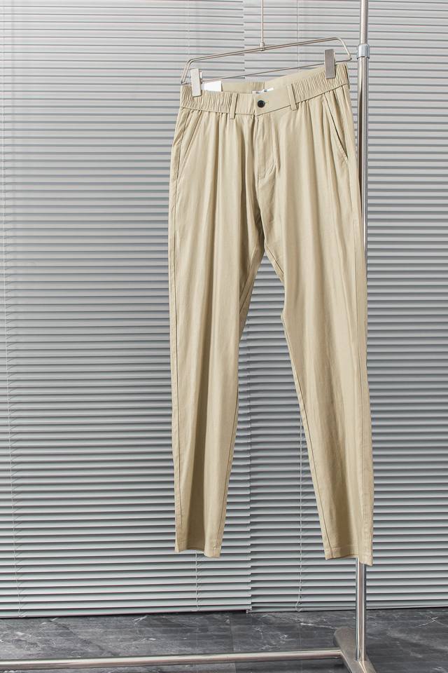 New# Brunello Cucinelli轻奢时尚定制休闲裤# 简洁干练的风格，精致卓越的品质男装，每款的设计点跟舒适度都能做到平衡，简洁大方，百搭又干练，