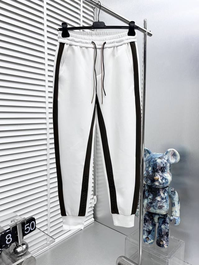 Lv*2024春季新款休闲裤，品牌全新推出发售，选用进口原单面料，高端品质，精细做工，穿着休闲时尚、潮男必入单品 码数:M-3Xl