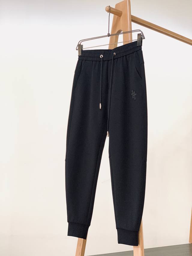 Chrome Hearts 克罗心 2024Ss早春新品 时尚高街休闲裤，一款只需要一眼就能爱上的超高颜值设计，全棉面料亲肤舒适、吸湿透气等舒适的穿着感受而备受