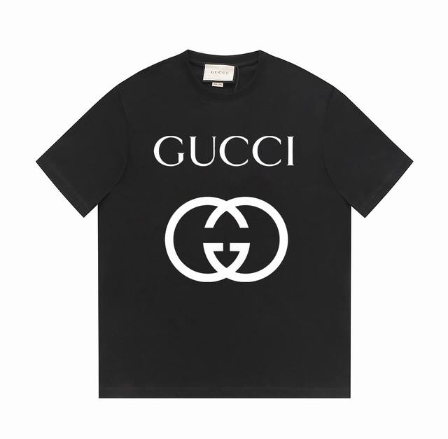 Gucci经典系列 古驰饰互扣式双g廓形短袖t恤 -采用双纱纯棉250G，面料颜色定制定染，不缩水不退色。手感舒服，质感超强全套原版辅料，芯片细节到位，潮男潮女