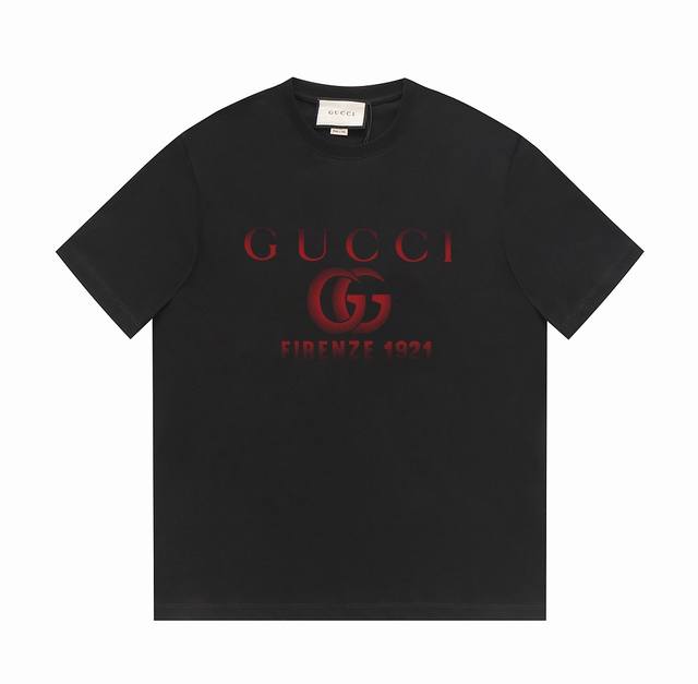 Gucci24Ss上新 古驰波普&波点渐变圆点英文标语t恤 -采用双纱纯棉250G，面料颜色定制定染，不缩水不退色。手感舒服，质感超强全套原版辅料，芯片细节到位