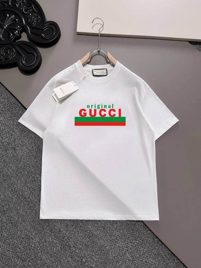 Gucci古奇 纯棉最新最顶级版本胸前战经典印花字母logo图案时尚简约潮流短袖，最顶级的品质专柜原单短袖，顶级制作工艺进口面料，专柜款独特设计，采用进口高端订