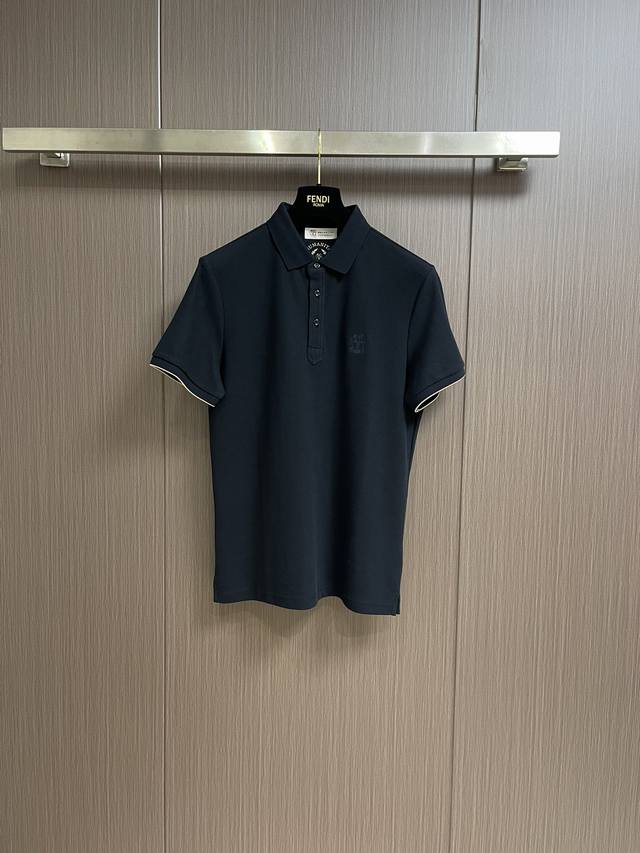 Brunello Cucinelli 意大利服装奢侈品牌 2024Ss春夏新品，胸前logo刺绣polo衫。日本和歌山县进口丝光六角珠迪棉，绝不只虚名。圆编针织