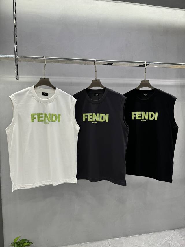 Fend*I芬-迪2024S春夏最新爆款背心推荐！男女同款～胸口简单印花字母设计！撞色荧光绿f视觉冲击力.这款强烈推荐！人见人爱夏季百搭背心.无论是搭配短裤～长