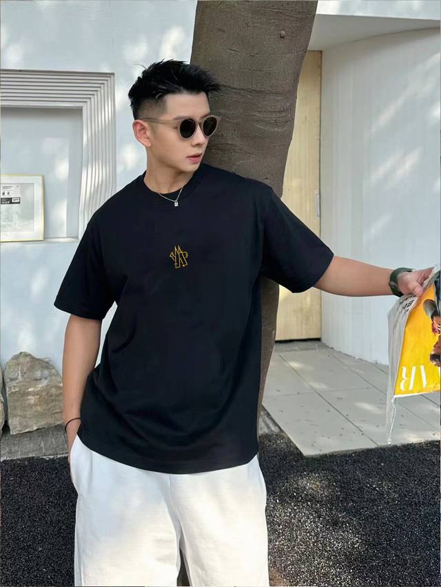 Moncle* 蒙口2024夏季新款 绣花字母 定制面料 短袖t恤 男女同款 尺码：S M L Xl Xxl 五个码 颜色：黑色 白色