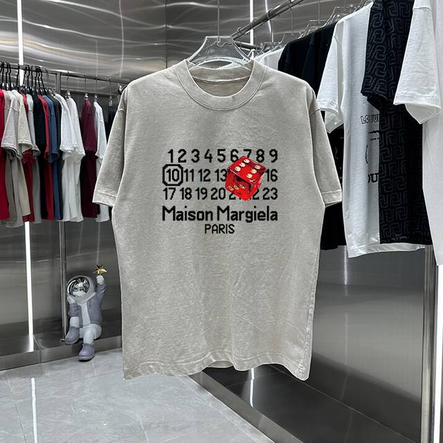 Mm6马吉拉 2024新款 雪花酸洗做旧 个性印花 定制面料 短袖t恤 上身超好看 男女同款 S M L Xl Xxl 五个码