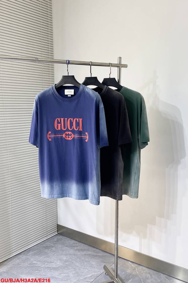 E216 Gu Gucci 24Sst恤 经典logo字母图案短袖 官网同步，专柜纯棉面料！贴肤舒适，耐看又好穿，经典简约logo设计，原厂工艺一丝不苟，定制2