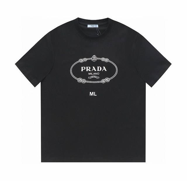 普拉达 Prada 24S S 字母图案 官网同步 二次印花加工 春夏短袖t恤 完美细节处理 32支重磅300克纯棉面料 颜色 黑色 白色 码数 S M L X