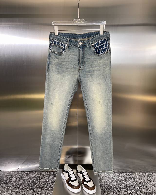 Valention华伦天奴 款式：男款工装裤牛仔裤men'S Jeans Size ：30-38 Have35，No37 立体裁剪，好版型，手感柔软，有弹力！