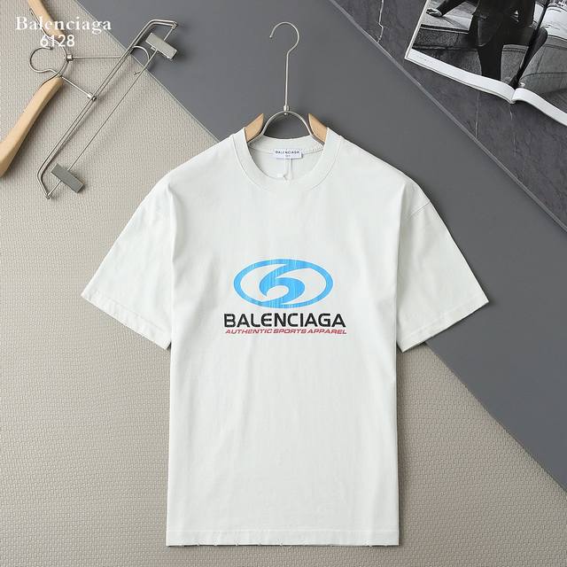 Balenciaga 面料：纯棉 320G 颜色：白色 黑色 尺码：M L Xl Xxl 3Xl 男女同款