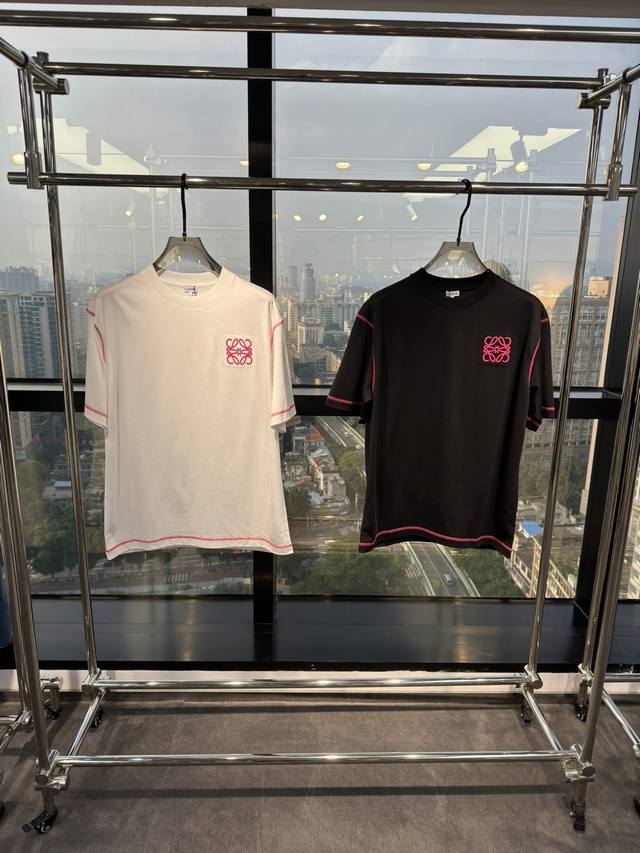 M-3Xl 24夏季新品发布，罗意威微扩版t恤出货，撞色线三针五线，面料采用进口云朵棉，上身超级舒适