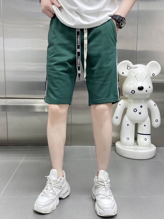 纪梵希 新款休闲棉短裤 颜色：黑 白 绿 码数：M-4Xl